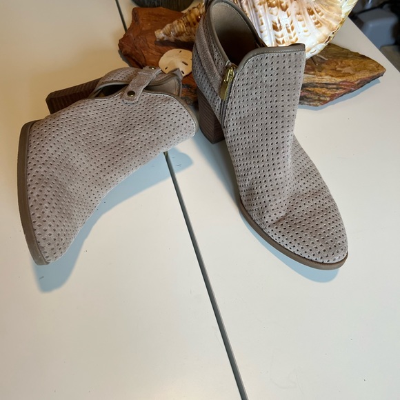 Franco Sarto boots 🥾 - Picture 3 of 10